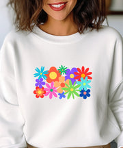 Retro Flowers Sweatshirt, Womens Pretty Graphic, Girls Comfortable Crew Neck Pullover, Ladies Soft Long Sleeve Crew Neck Top Vintage Flowers